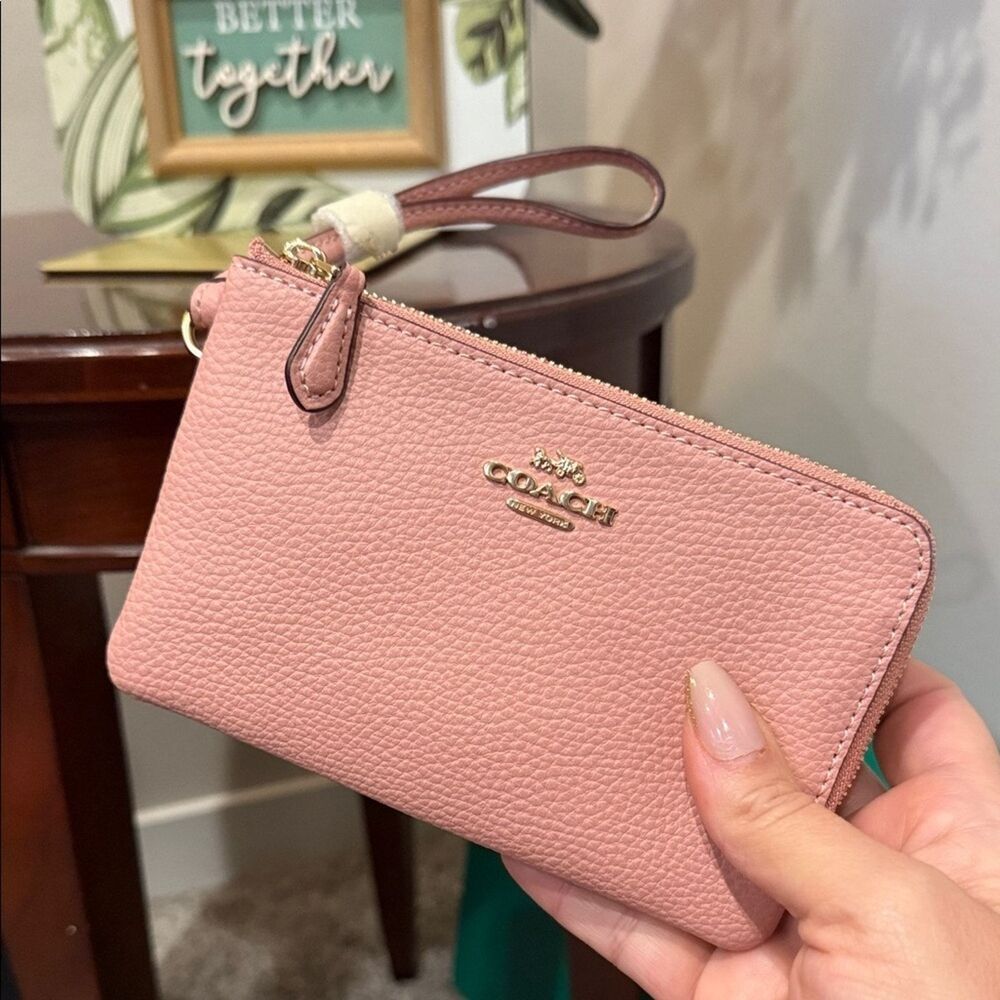 Coach Blush Pink Leather Wristlet new with care cards wallet designer bag coin - Picture 4 of 9